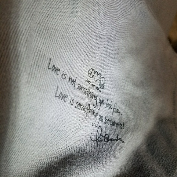 NWT PLW Gray Hoodie "Love the people... - Picture 5 of 8
