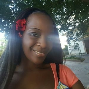 Meet your Posher, Tanya