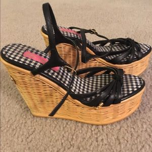 Betsey Johnson wicker bottom strappy espadrille