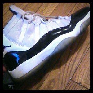 Jordan 11s
