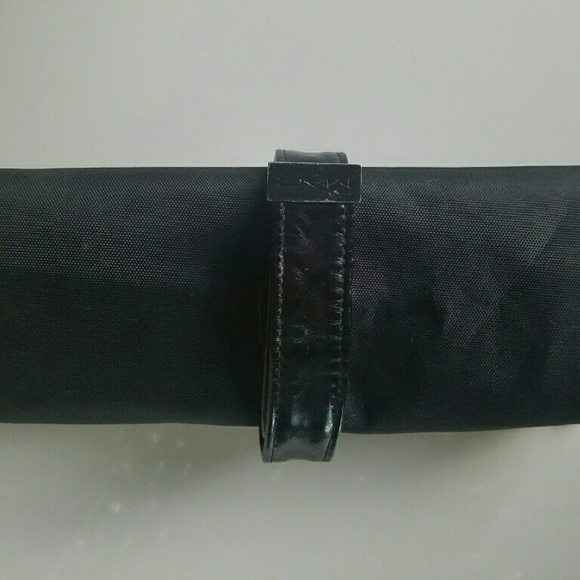 MAC brush roll - Picture 2 of 4