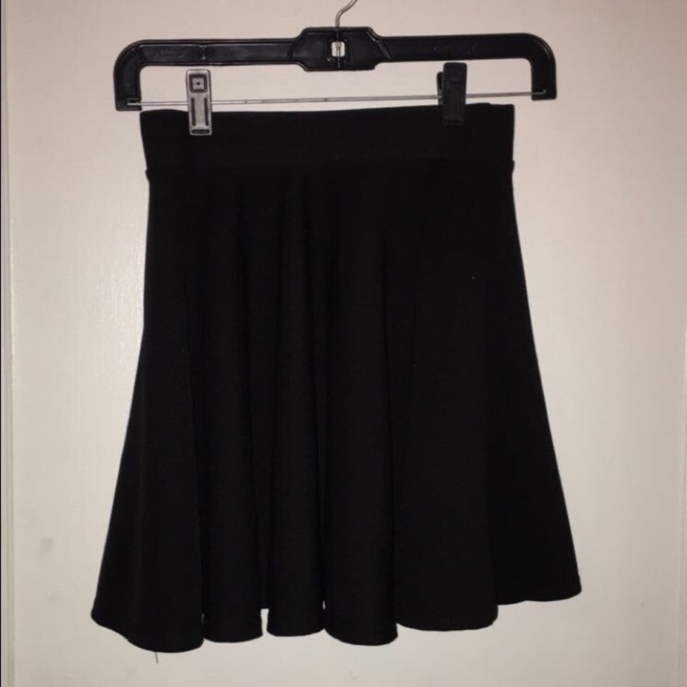 Black skirt