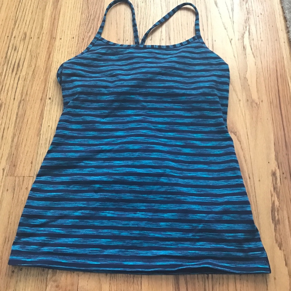 Lululemon top