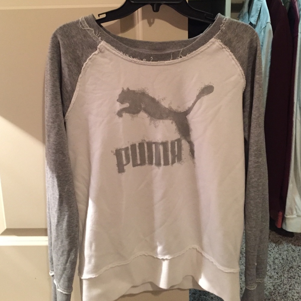 White and grey Puma sweatshirt