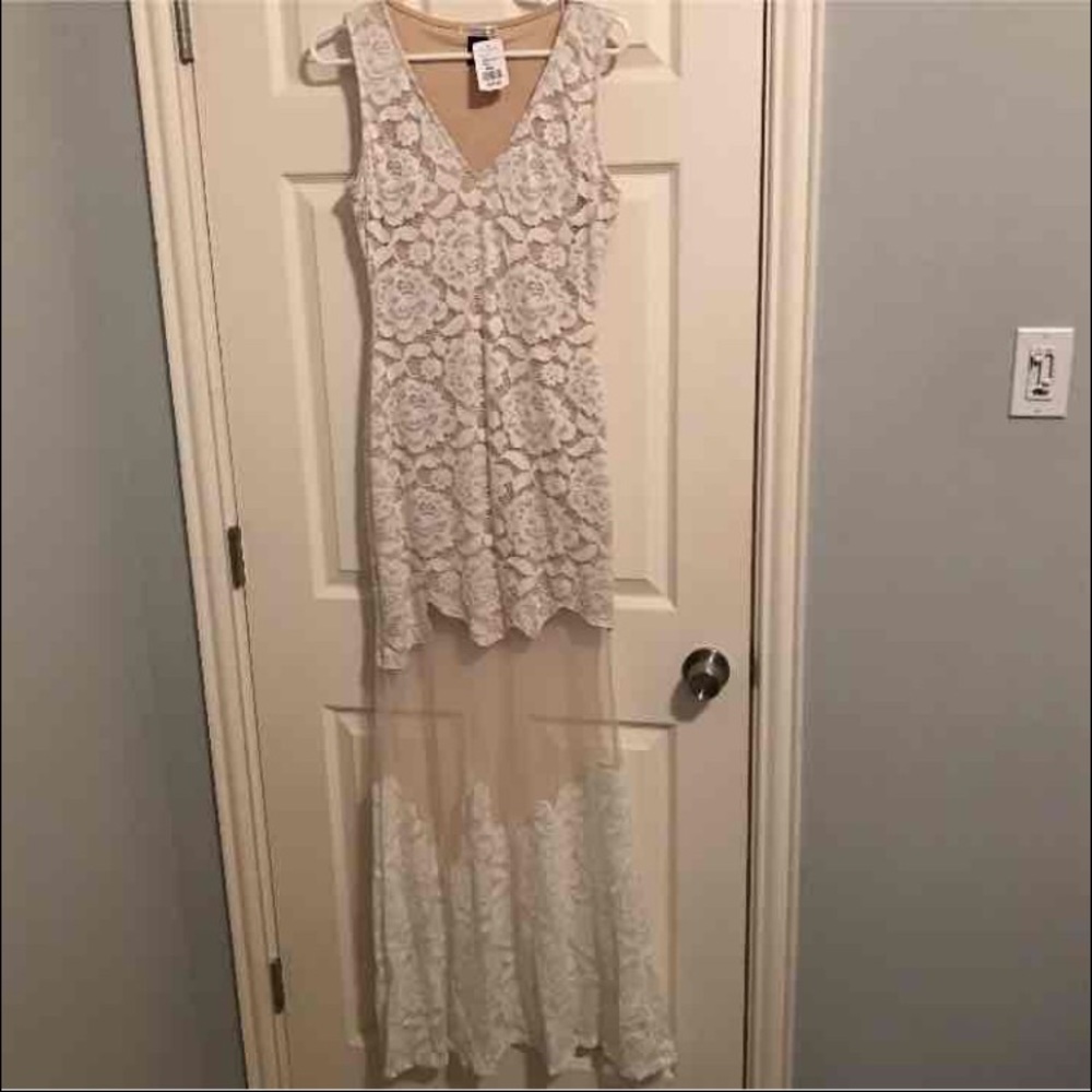 A'gaci Laced Dress
