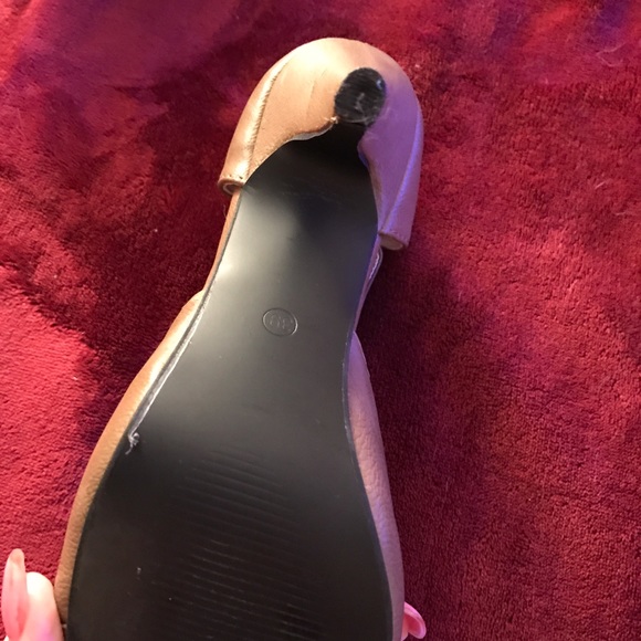 Parisian heels - Picture 2 of 3