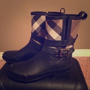 Burberry Rubber Boots
