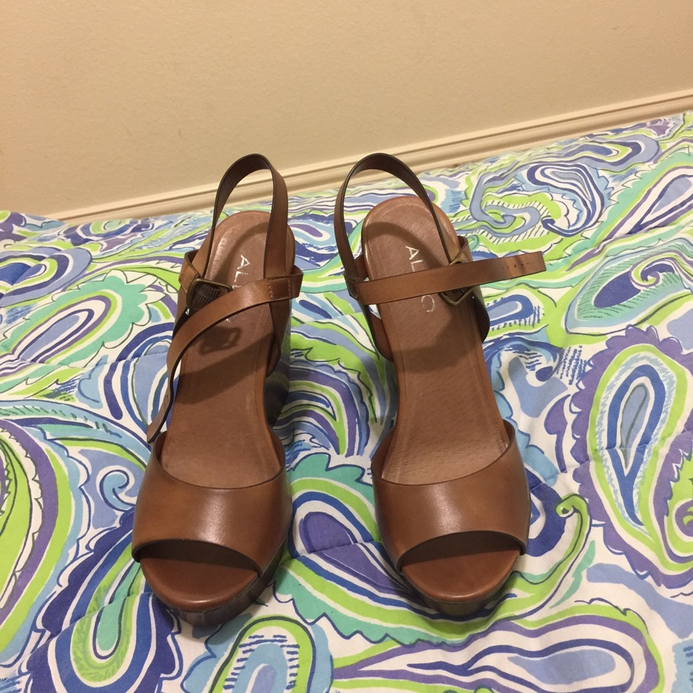 Aldo wedge sandals .