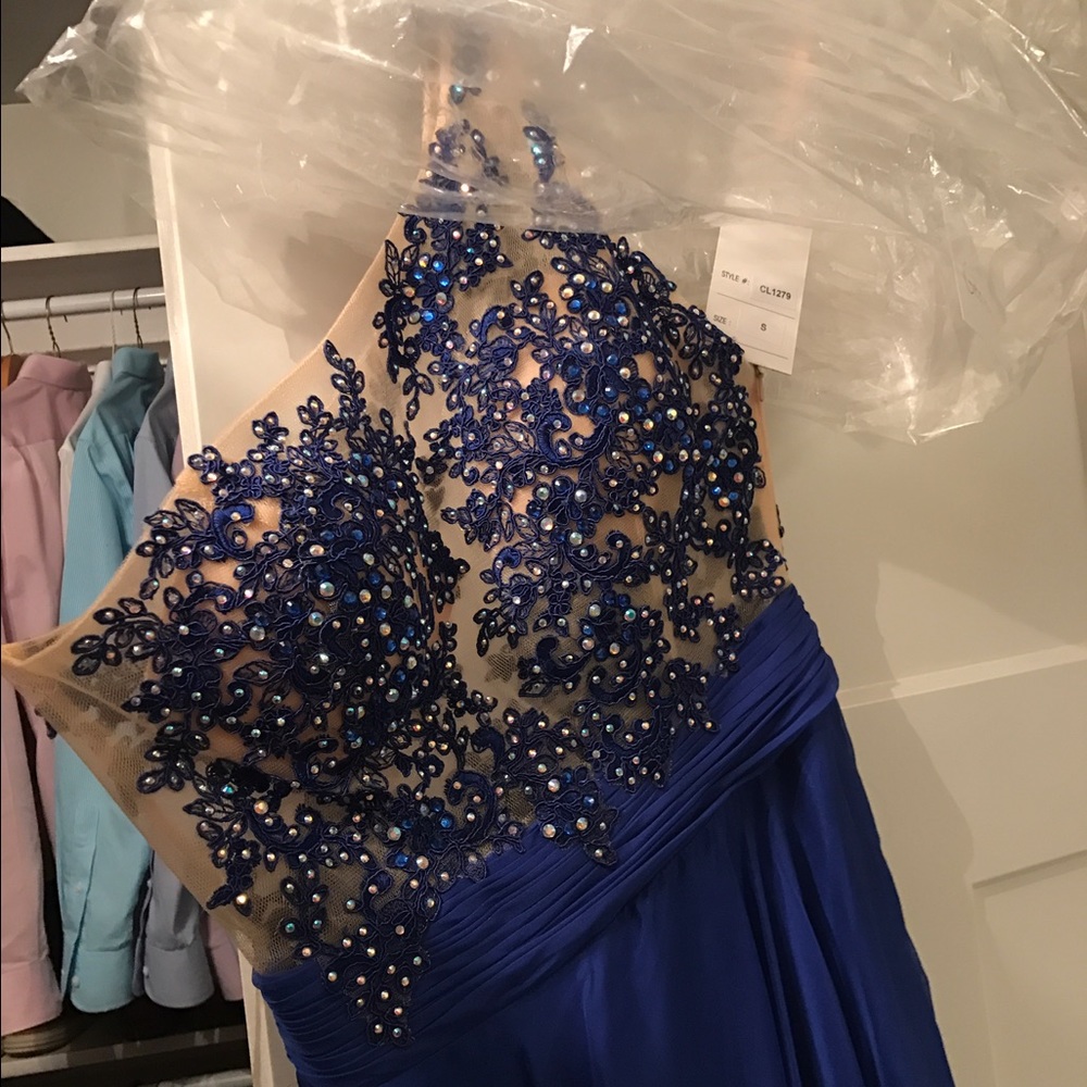 Brand new with tags Coya Collection gown