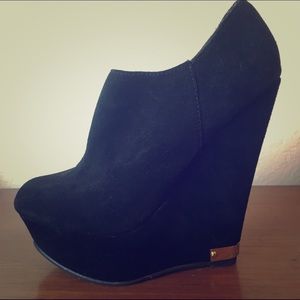 Steve Madden Wedges