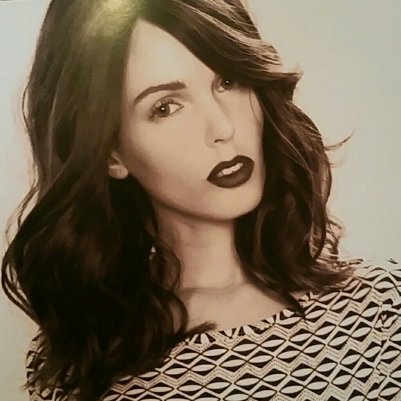 Paris in Bob Full Wig #4/27