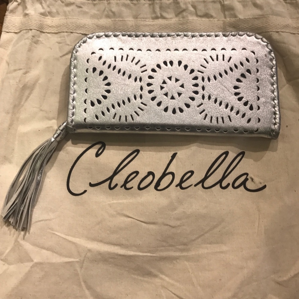 Cleobella Mexicana Zip Wallet Silver 🌟Host pick🌟