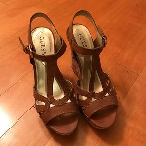 Guess wedges