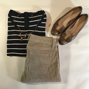 Banana Republic Pants - Banana Republic Khaki Corduroy Skinny Pants sz 25 Banana Republic Pants - Banana Republic Khaki Corduroy Skinny Pants sz 25