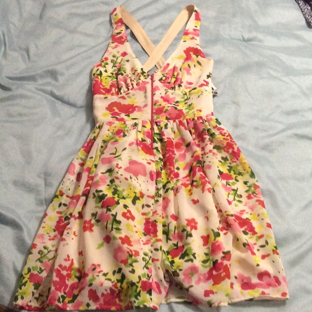 Floral summer dress NWT