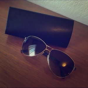 Fendi Aviator Style Sunglasses