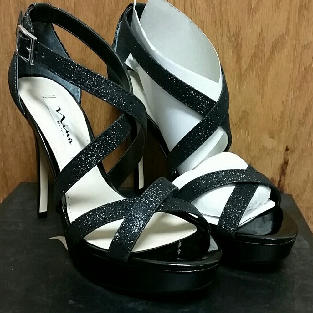 Nina "Sevilla" platform stiletto heels size 7.5M