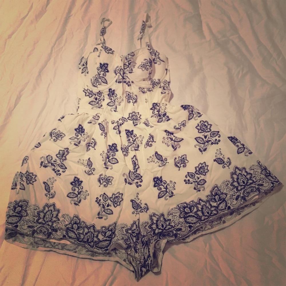 Abercrombie & Fitch Floral Romper