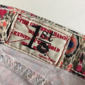 1st Kiss Shorts - 1st First Kiss Pink Booty Jean Shorts Vintage XS 1st Kiss Shorts - 1st First Kiss Pink Booty Jean Shorts Vintage XS