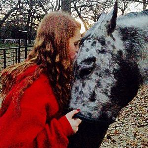 Meet your Posher, Chloe