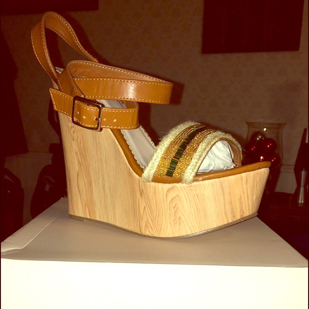 Madison wedges
