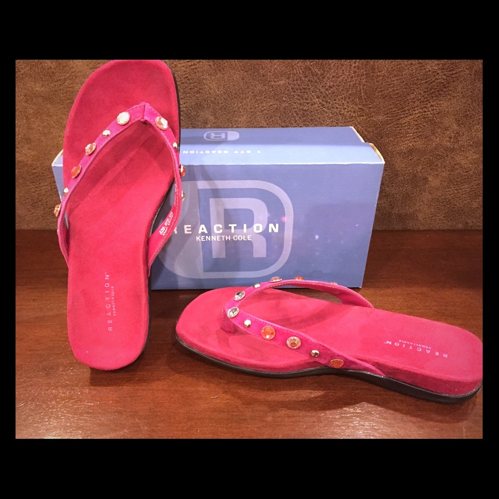 🎉🎉HP 🎉🎉Kenneth Cole sandals