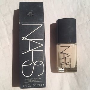NARS Other - NARS sheer glow foundation