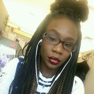 Meet your Posher, Jazmin