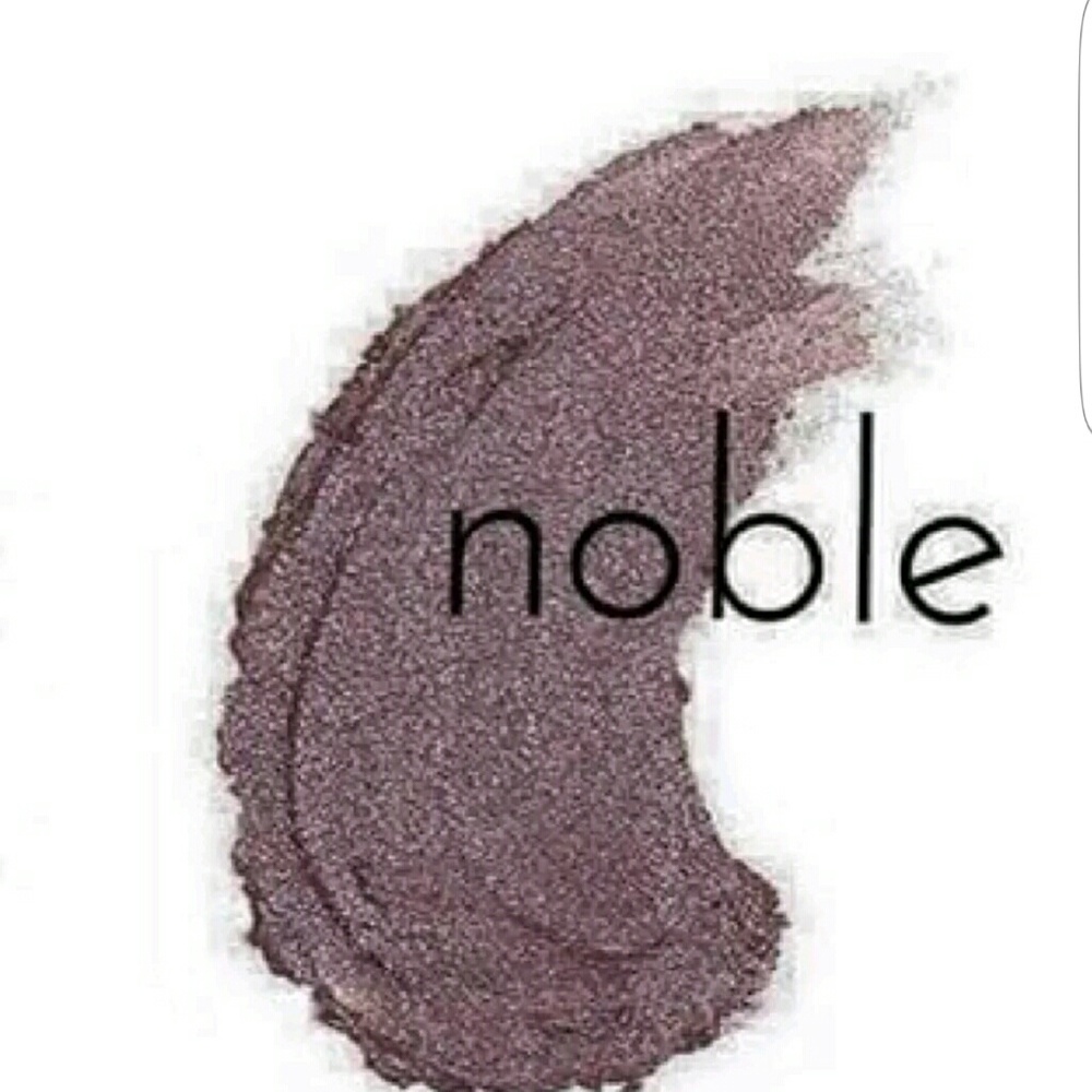 Younique Splurge Cream eyeshadow in Noble
