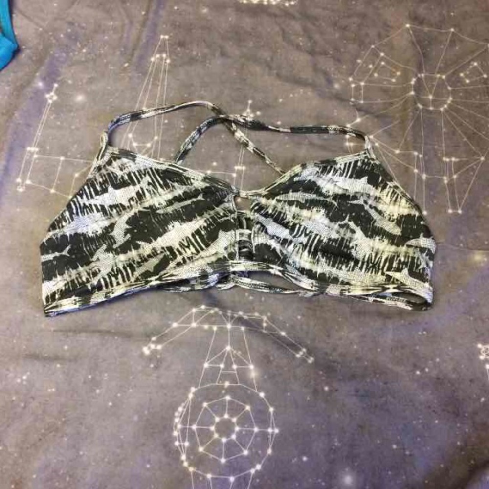 JOLYN SHARKTOWN TOP