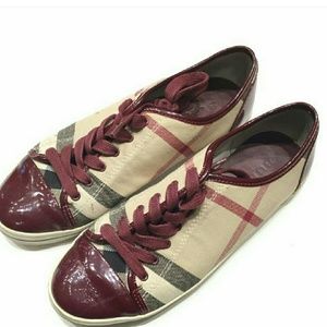 Burberry Sneakers ##traded##