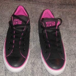 Women's brand new converse