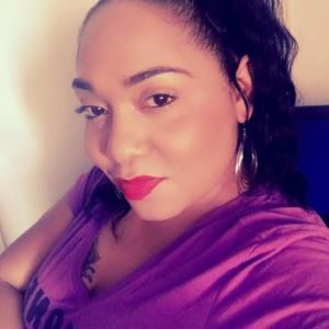 Meet your Posher, Caroline