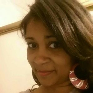 Meet your Posher, Shaleia