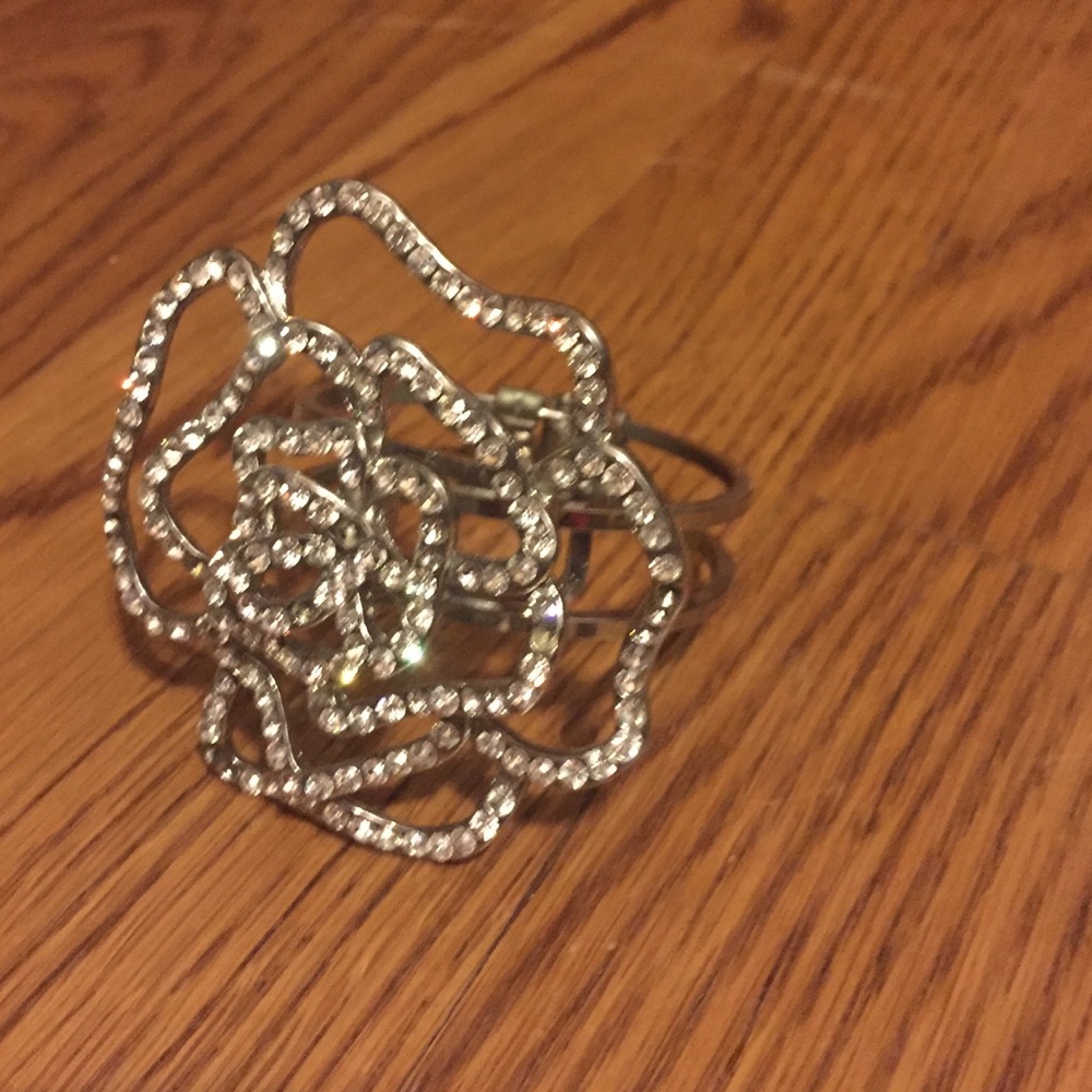 Rose bracelet