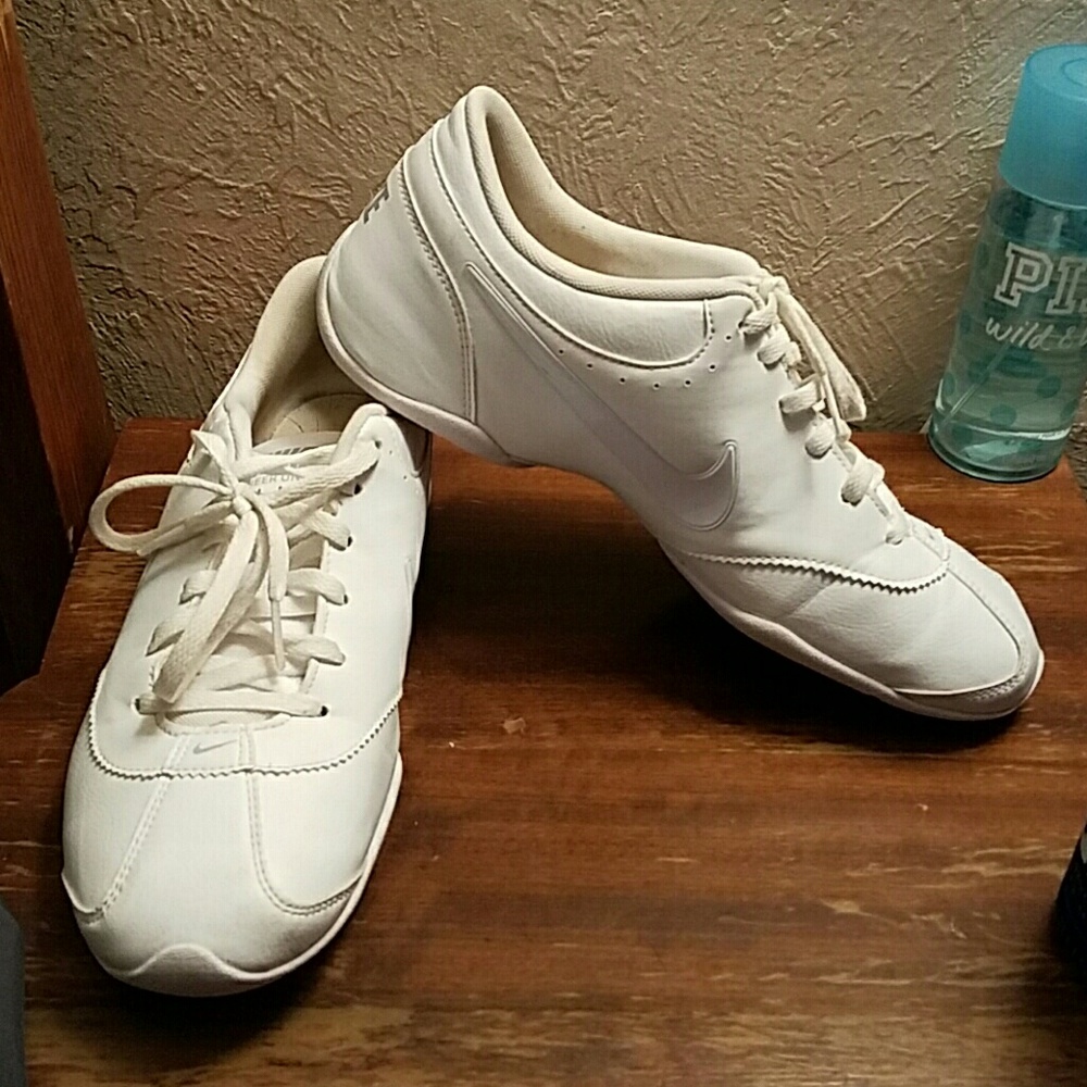 Nike unite womens