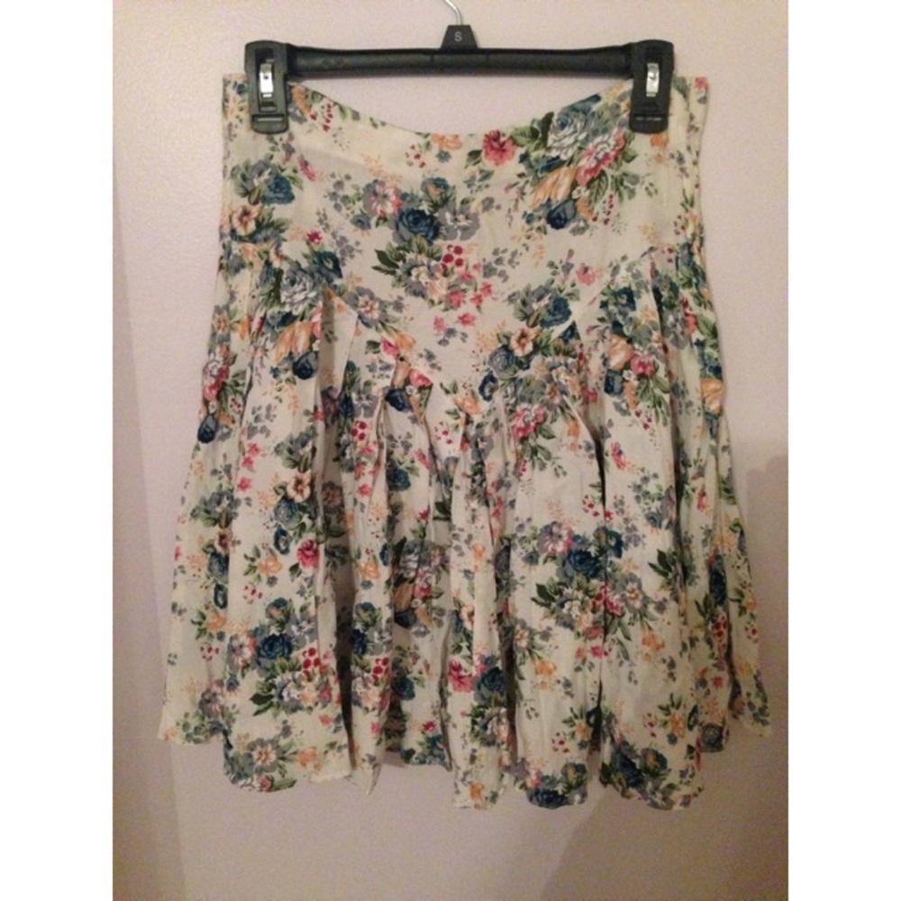 AUTHENTIC VINTAGE High Waist Floral Skirt