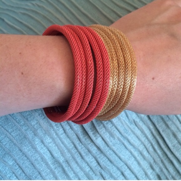 Snake Chain Wrap Bracelet in coral & gold - Picture 2 of 3