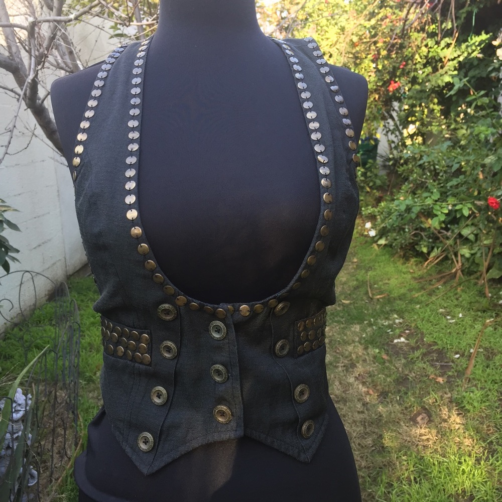 Black vest by Forever 21,size S/P