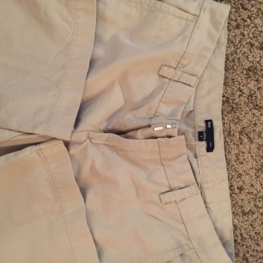 Gap khakis size 6
