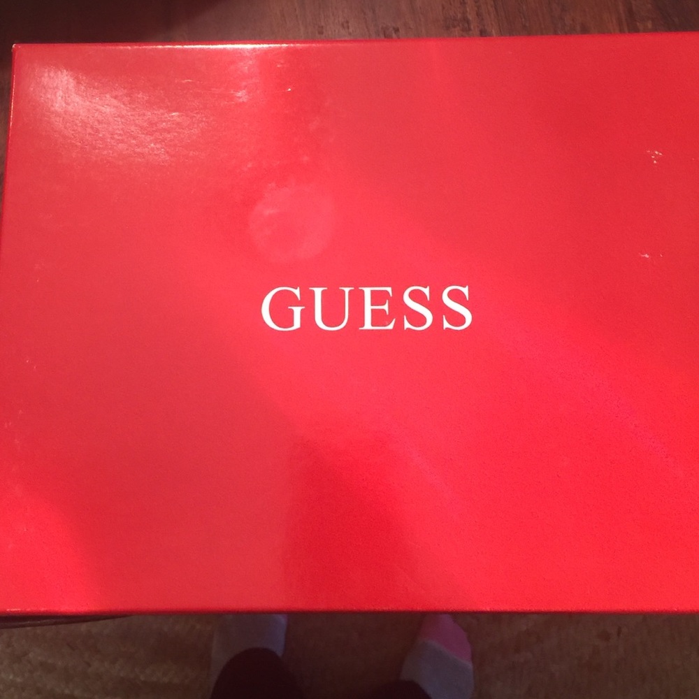 Guess size 8 shoes