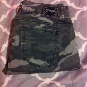 Camouflage pants