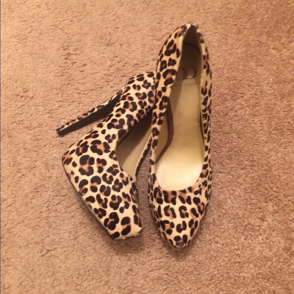 High heeled shoes.