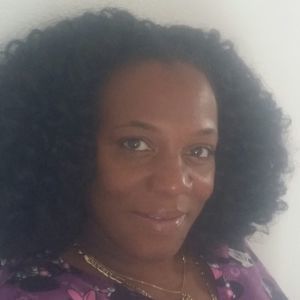 Meet your Posher, Veronica