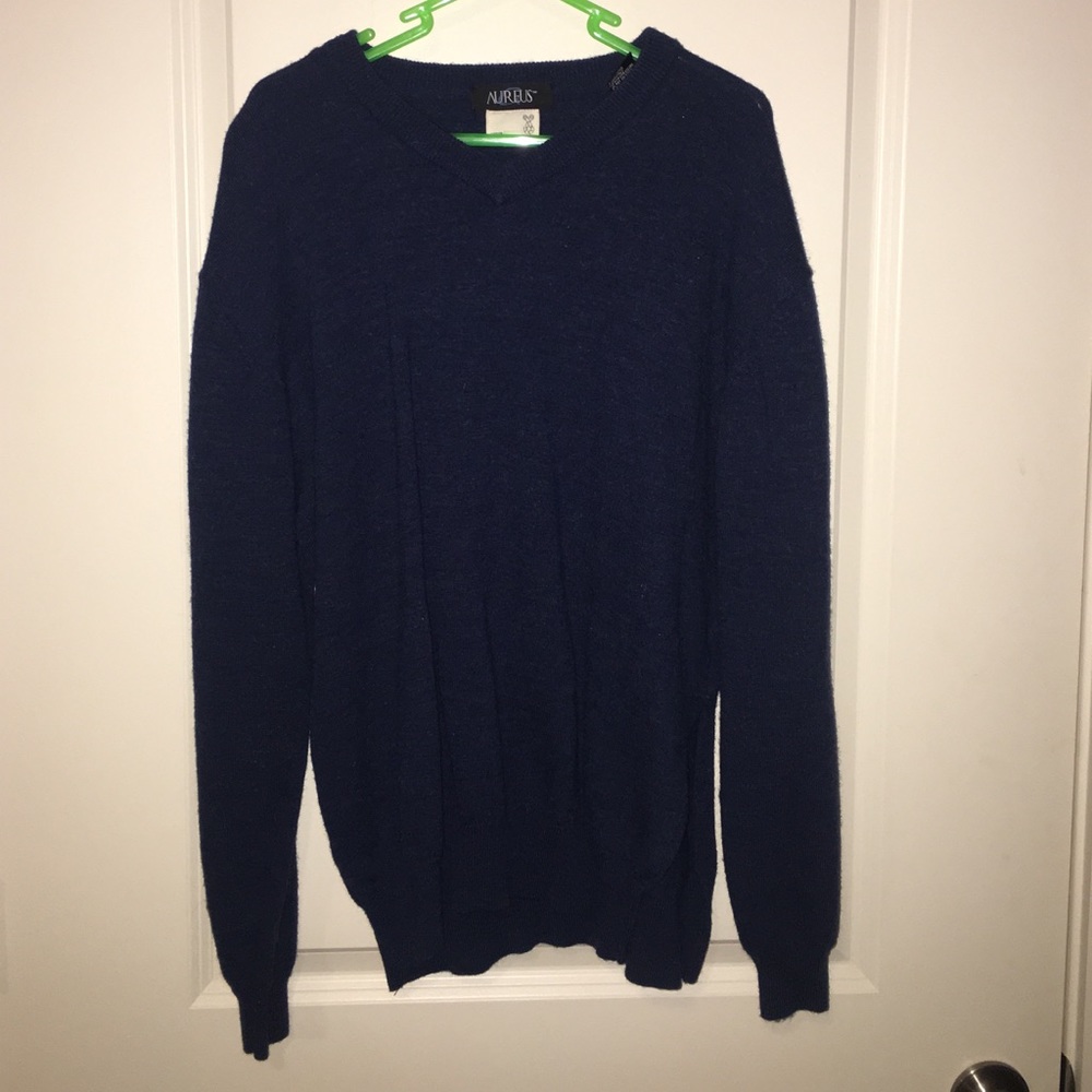 Navy blue v neck sweater