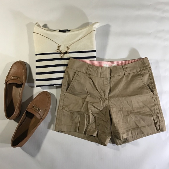 J. Crew Pants - J.Crew Khaki 100% Cotton Chino Shorts sz 0 XS J. Crew Pants - J.Crew Khaki 100% Cotton Chino Shorts sz 0 XS