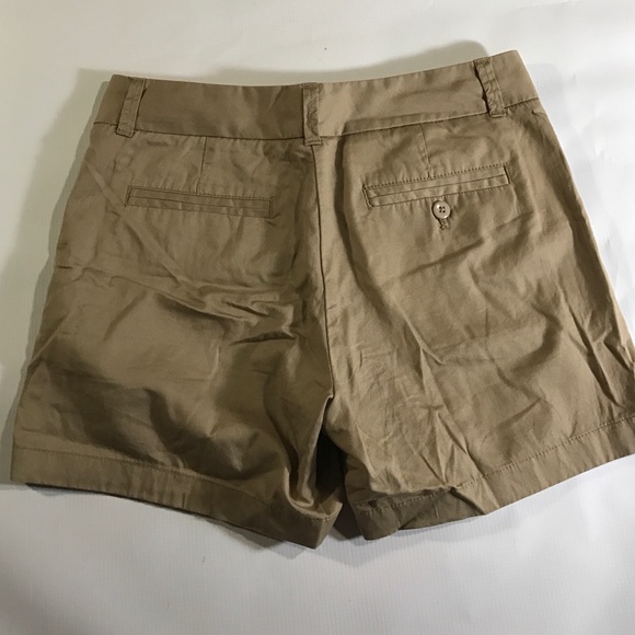 J. Crew Shorts - J.Crew Khaki 100% Cotton Chino Shorts sz 0 XS J. Crew Shorts - J.Crew Khaki 100% Cotton Chino Shorts sz 0 XS