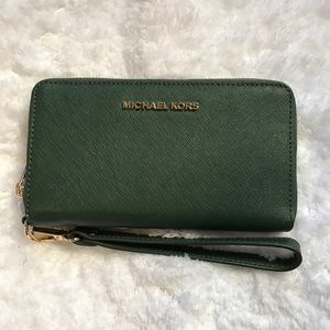 NWT: Michael Kors Wallet