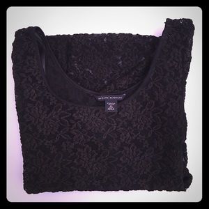 BANANA REPUBLIC lace top