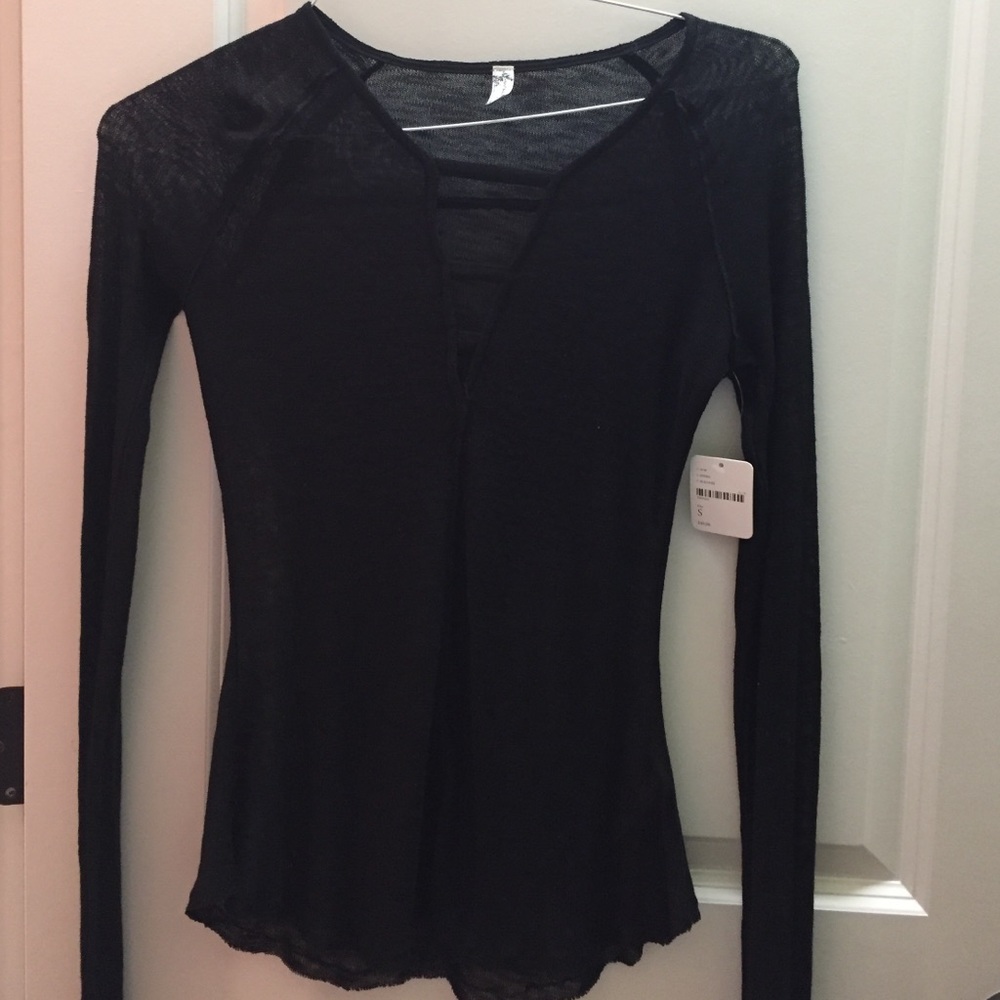 Long sleeve black shirt
